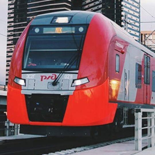 Электрички против маршруток и метро. Решат ли они транспортные проблемы Петербурга?